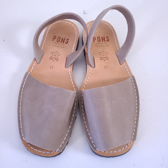NEW Pons Avarcas Taupe Leather Classic Sandals Size 11 - Picture 2 of 10